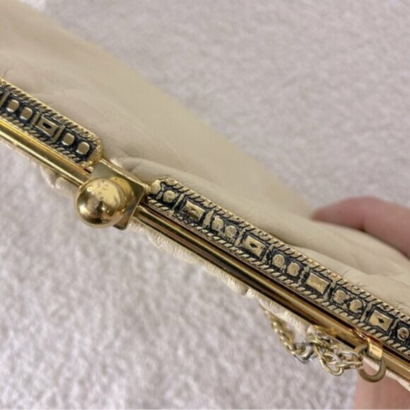 Vintage Cream Leather Mini Purse Clutch Wristlet - Picture 8 of 14